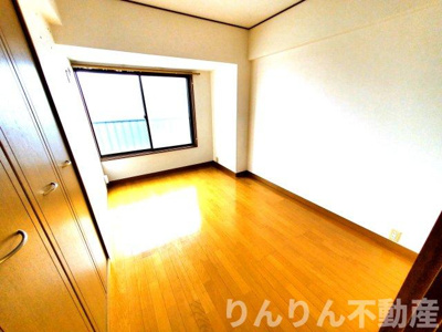 【洋室】 | ヴィラ内浜