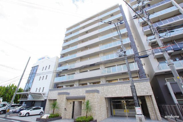 プレジオ江坂SOUTH 仲介手数料無料の外観