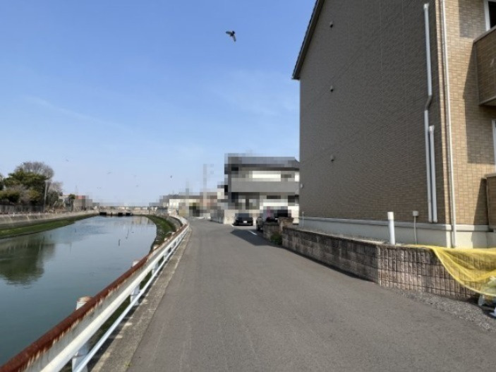 ルミエール新道の周辺|接面道路