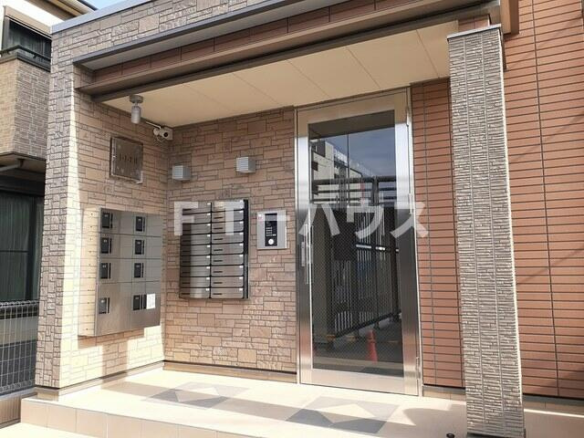 Ｊ・Ｊ・Ｔ　Ⅱのエントランス