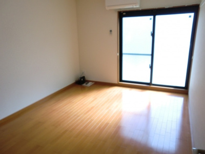 【洋室】 | 安慶名