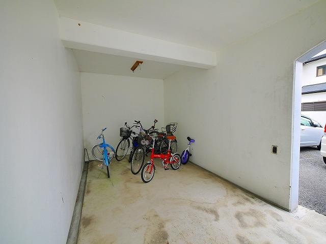 生駒川パークハイツのその他共用部分|自転車置き場