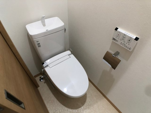 コモダ・カーサ長瀬( 近畿大学 一人暮らし )のトイレ