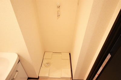 【洗面所】 | パルトネールさとのⅡ番館 | 室内洗濯機置き場