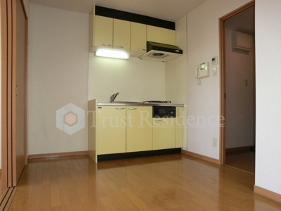 【居間・リビング】 | ピースフルコート菊川