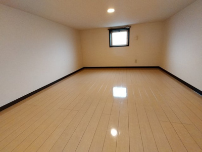  | エスティームⅡ番館