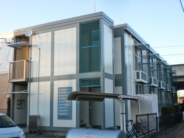 レオパレスドミール