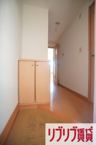 ユイマール末広の玄関