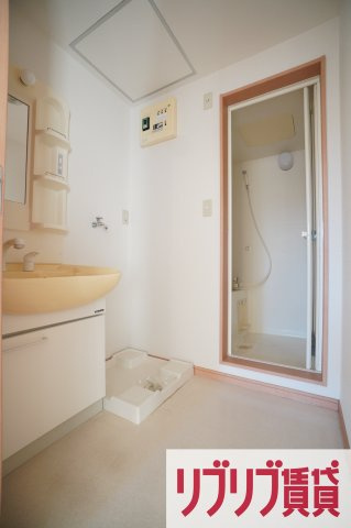 ユイマール末広の洗面所