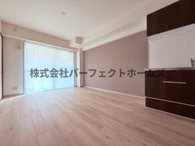 天の川フラットの居間・リビング|使いやすい居間です