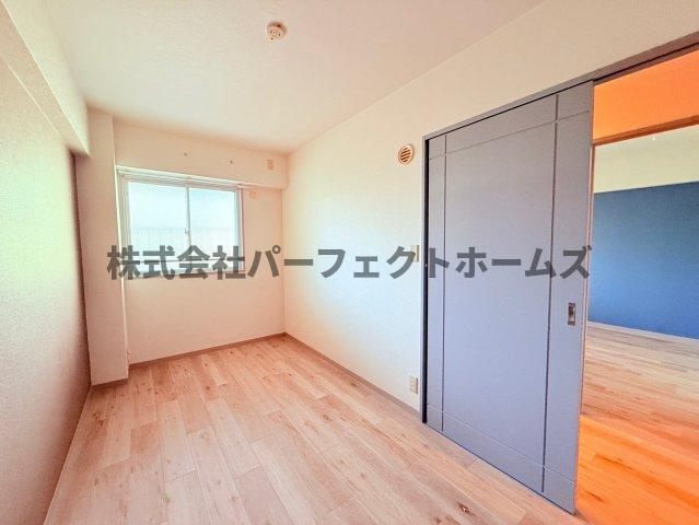 天の川フラットの洋室|使い勝手のいい洋室です