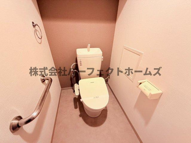 天の川フラットのトイレ|落ち着いた色調のトイレです