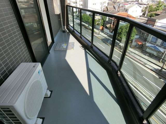 【バルコニー】 | ヴェヌスタ西田辺
