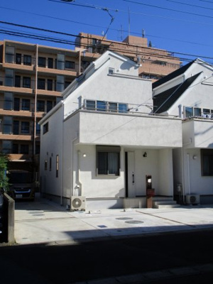 【外観】 | 金ケ作　自然素材戸建て | 重厚感のある外観です
