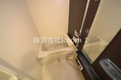 【浴室】 | プレサンス堺筋本町駅前 | 日々の疲れを癒すお風呂付です