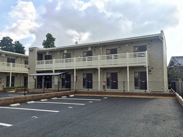 レオネクストCREA南館