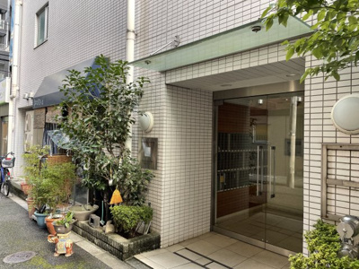 【エントランス】 | ラ・レジダンス・ド・千駄木