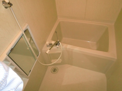 【浴室】 | ブランピエル | ＜ブランピエル＞