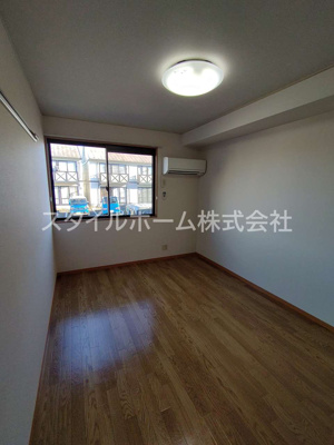 【居間・リビング】 | ウエストコート川崎