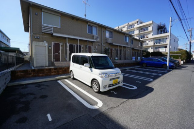 【駐車場】 | グレイスコート