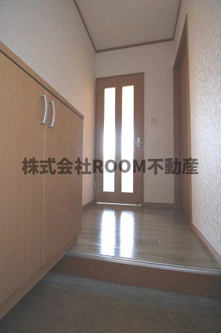 グリーンコーポ立野の内装|明るい色調の室内です