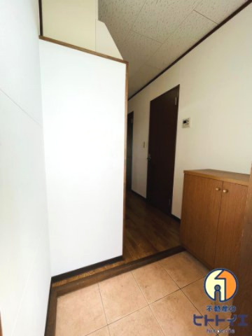 松福園六番館の玄関