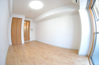 【洋室】 | アーデン和泉町 | 使い勝手のいい洋室です