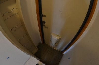 【玄関】 | アーデン和泉町 | 明るい玄関です