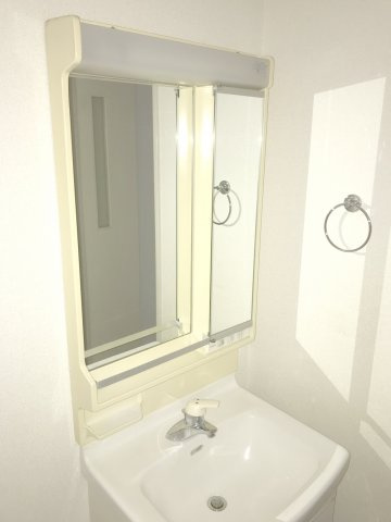 【洗面所】 | シティウエストコート