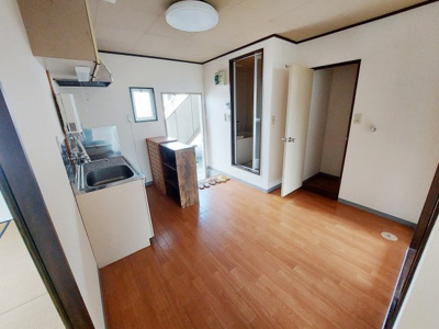 【居間・リビング】 | コーポマロンＡ