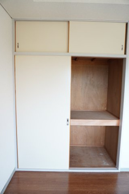 【収納】 | ストーンパレス2