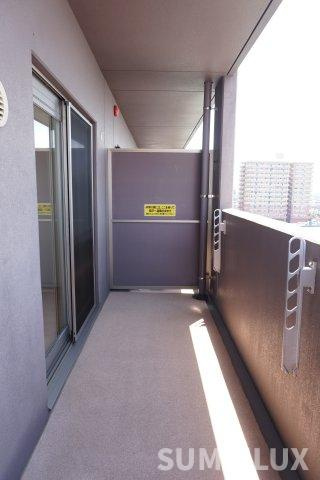 熊本市中央区世安町の賃貸マンションのバルコニー