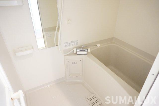 熊本市中央区世安町の賃貸マンションの浴室