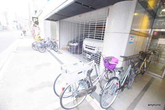 トレジャハウス　仲介手数料無料の駐車場
