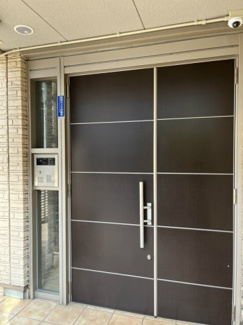 【エントランス】