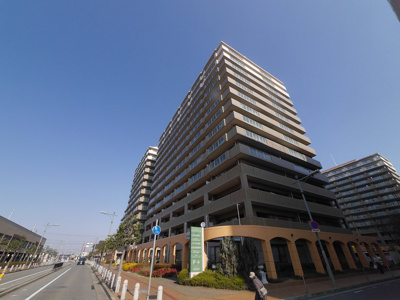 【外観】 | オーズタウンウエストスクエアⅣ番館 | 外はこのようになっています