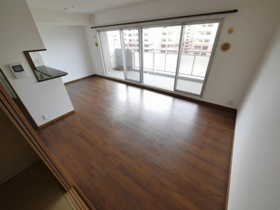 【居間・リビング】 | オーズタウンウエストスクエアⅣ番館