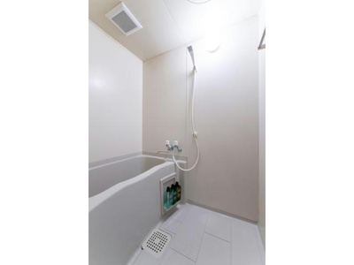 【浴室】 | 塚原コーポⅡ | 同型別室の写真となります。