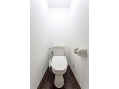 【トイレ】 | 塚原コーポⅡ | 同型別室の写真となります。