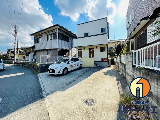 サンマリノ熊野の駐車場