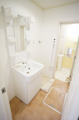 【独立洗面台】 | セリシール | 使いやすい独立洗面台です※写真は別のお部屋です。