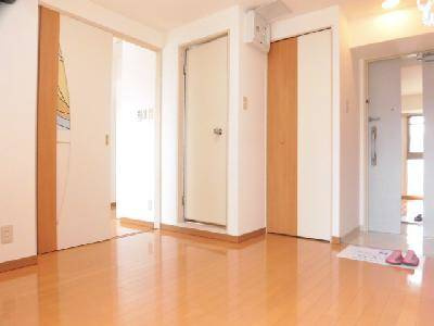 プロスペクト河原町五条の居間・リビング|ダイニング