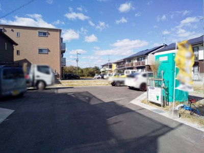 【前面道路含む現地写真】 | 城陽市富野南垣内3号地　新築戸建