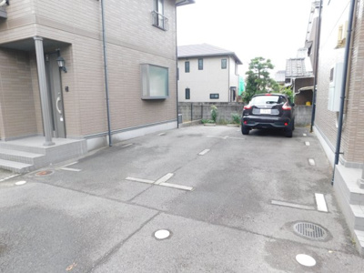 【駐車場】 | 上市住宅　Ｃ棟