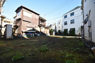 【外観】 | 現地見学や資料請求などお気軽にお問合わせ下さい。
周辺環境とあわせて現地ご案内致します。