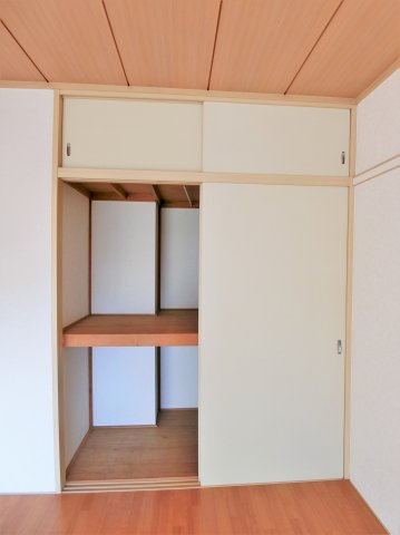 モアクレスト明光の収納