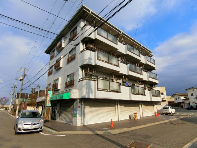 メゾン大北の外観