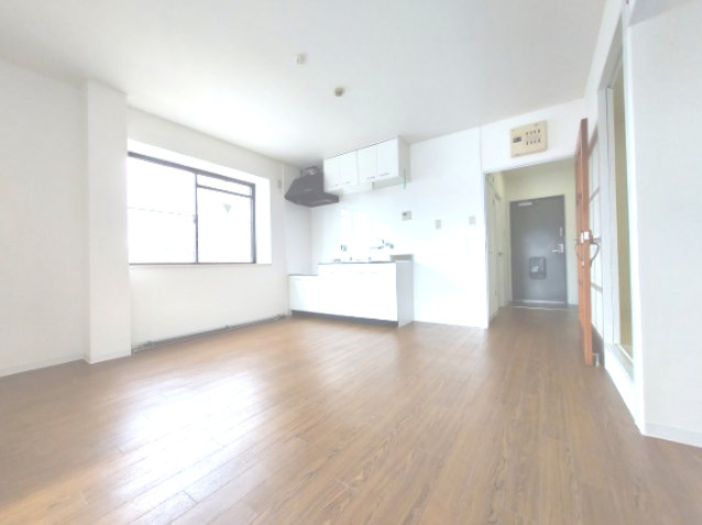 メゾン大北の居間・リビング