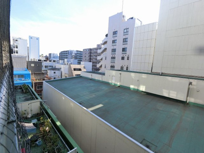 【展望】 | 東カングランドマンション横浜パークサイド | ６階部分からの眺望です。