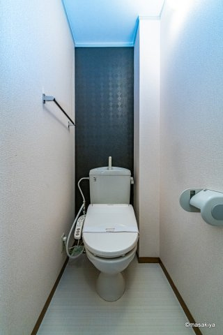 コート花水木のトイレ|トイレ　ウォシュレット付き。